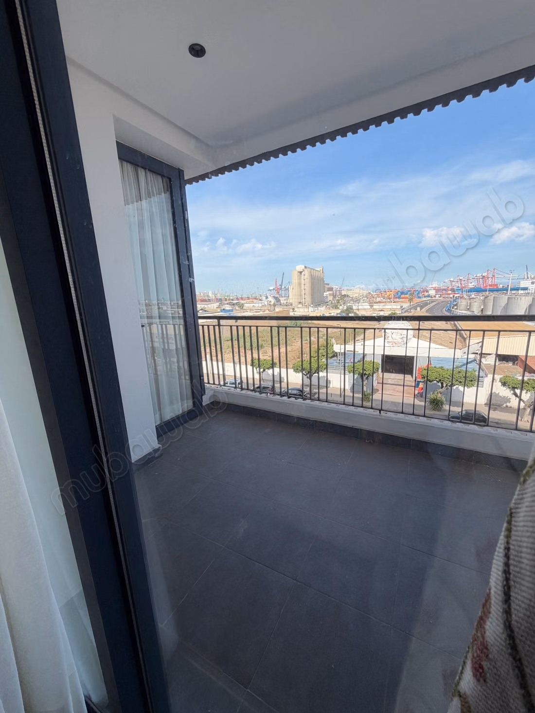 Hermoso apartamento en alquiler en Belvédère. 1 Habitación. Amueblado