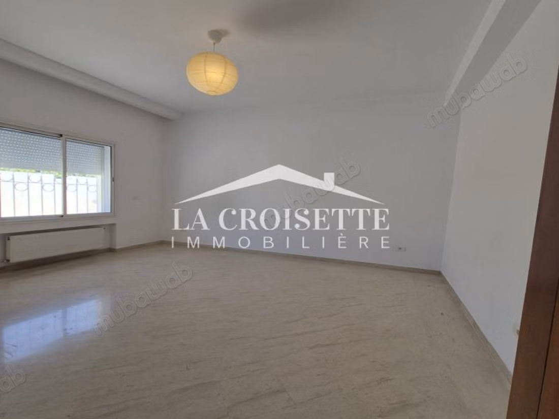 Villa S4 con piscina a Gammarth