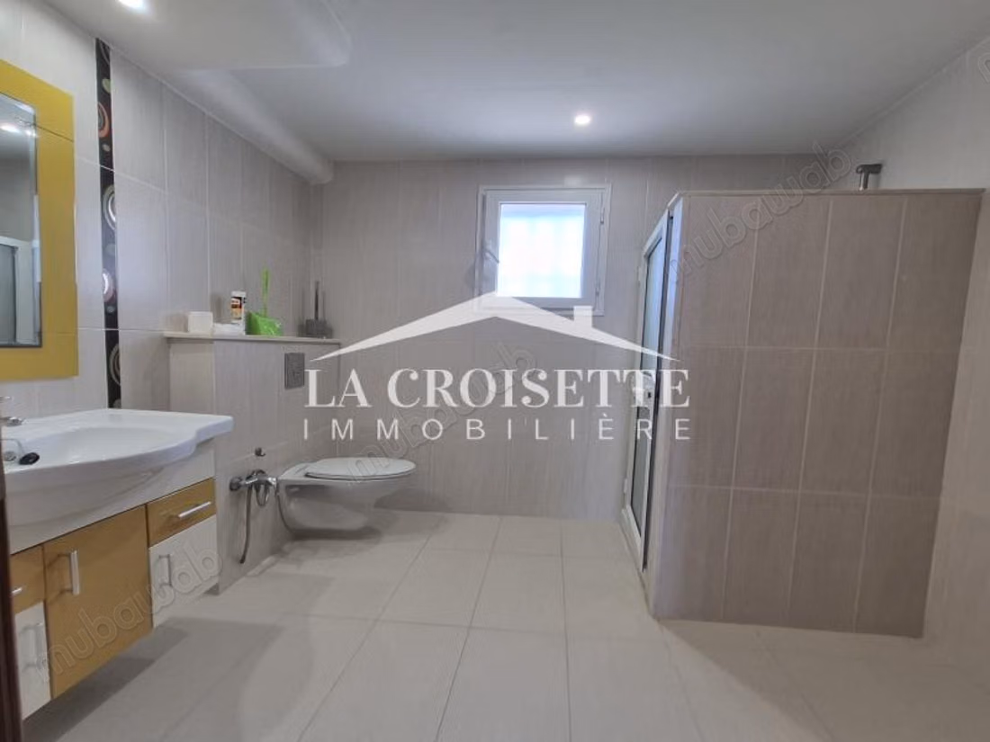 Villa S4 con piscina a Gammarth