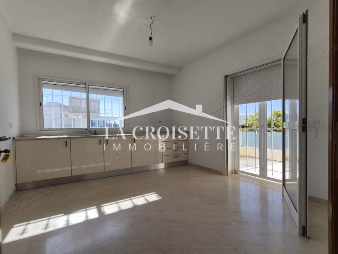 Villa S4 con piscina a Gammarth