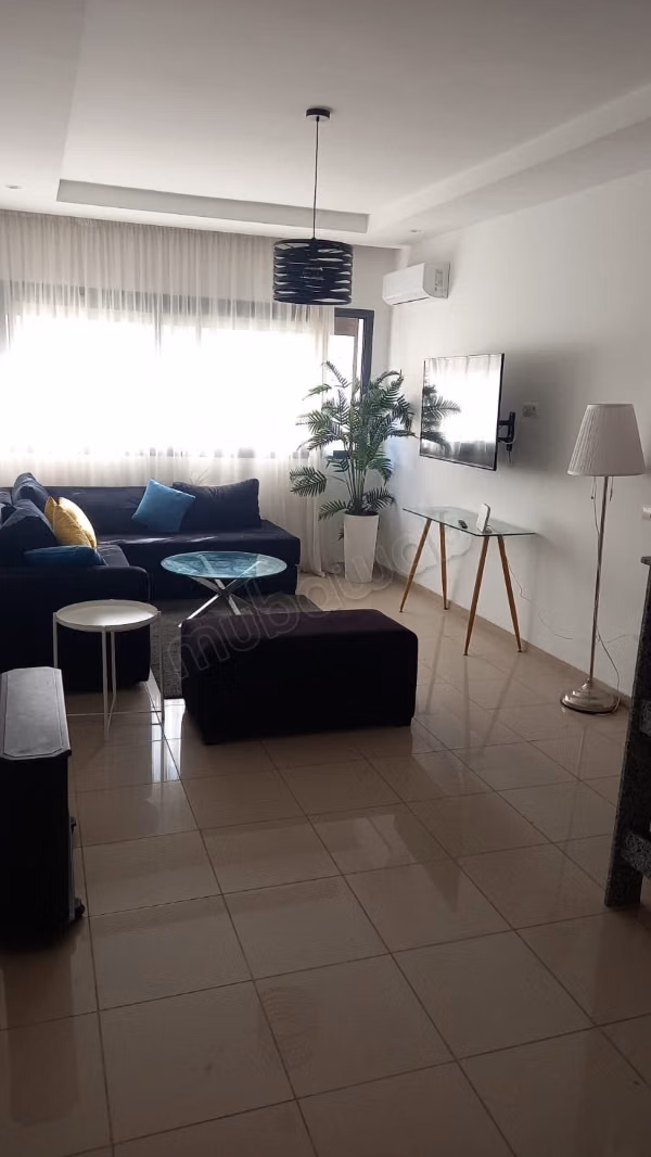 EN ALQUILER - Estudio amueblado 48 m² - Roches Noires