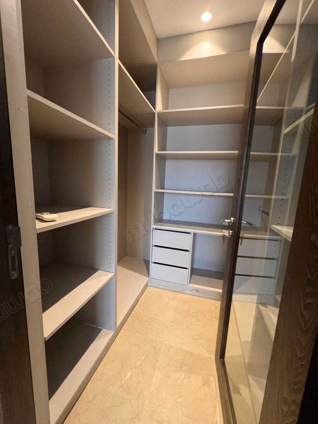 Appartement meuble à louer à Bouskoura