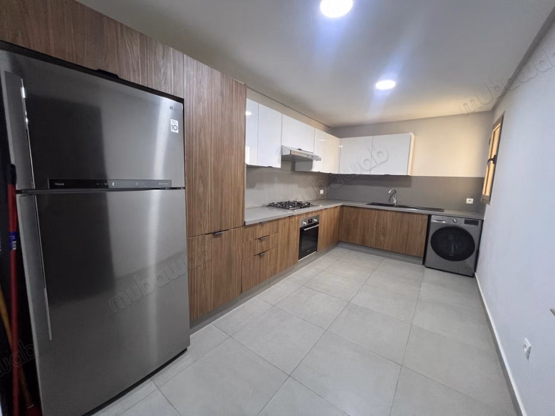 Appartement meuble à louer à Bouskoura