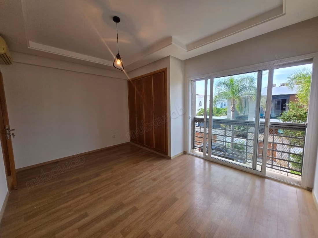 Villa moderne à la location à ain diab