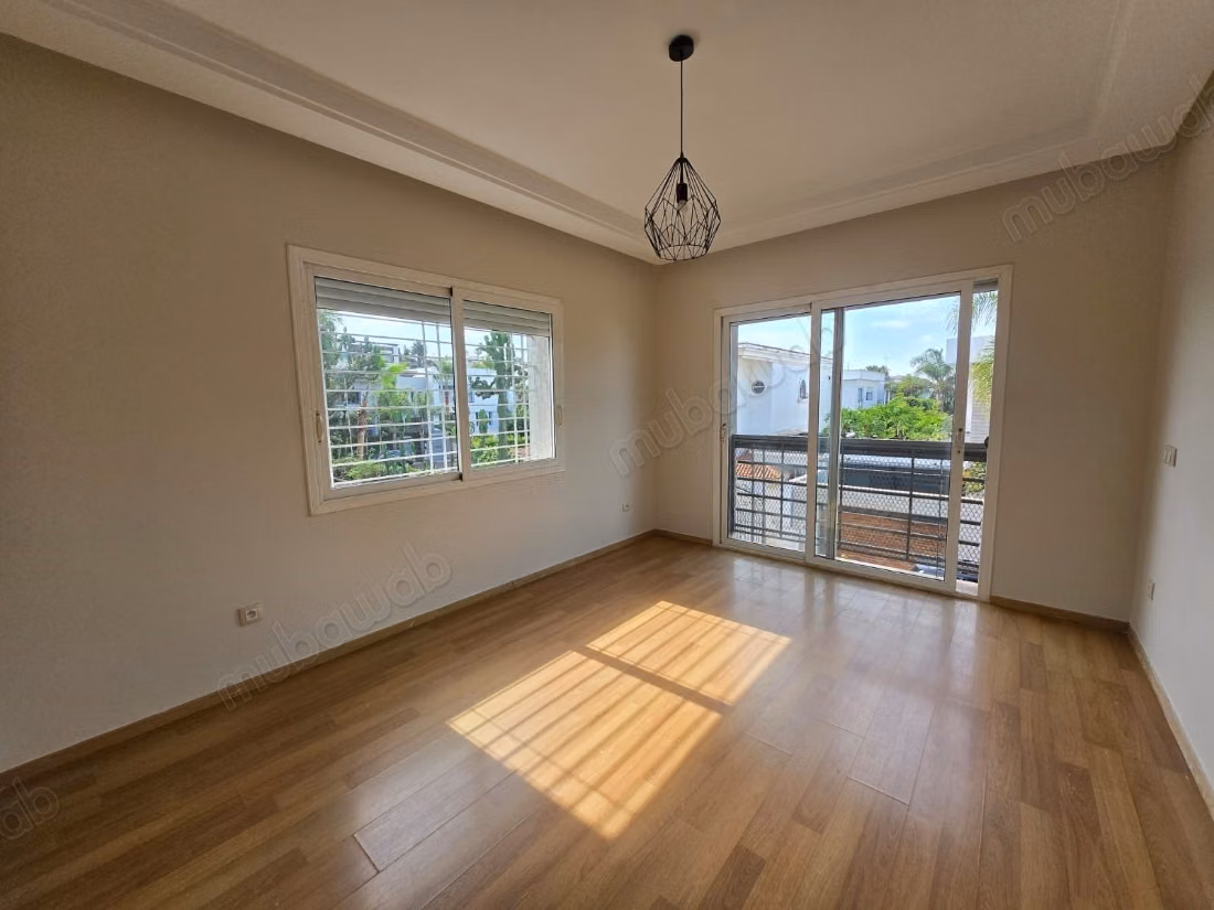 Villa moderne à la location à ain diab