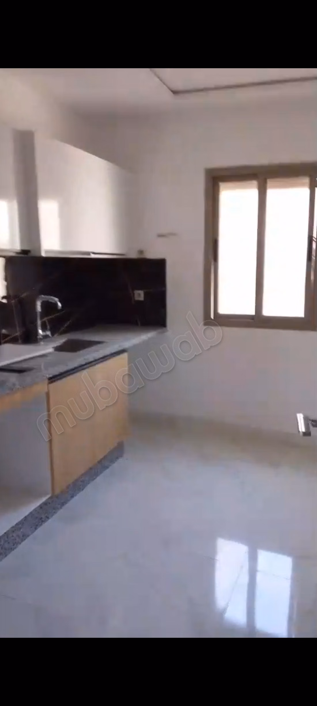 Bel appartement neuf à vendre à ferdaous 
ainsbaa 3Pièce