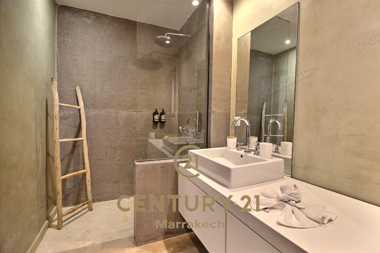 Villa Contemporaine Neuve au Golf Al Maaden