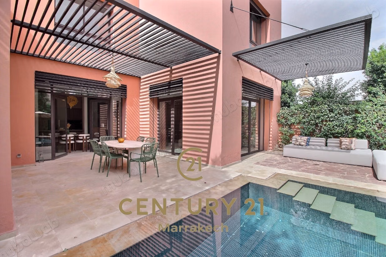 Villa Contemporaine Neuve au Golf Al Maaden