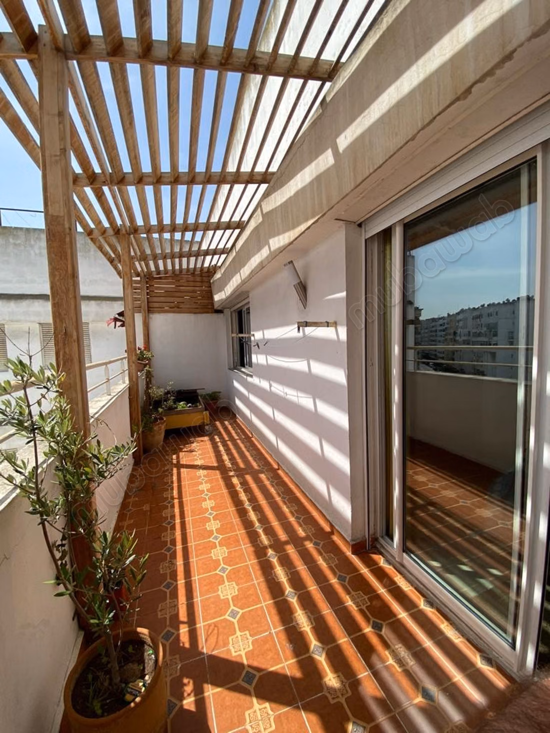 Furnished apartment for rent in downtown Casa