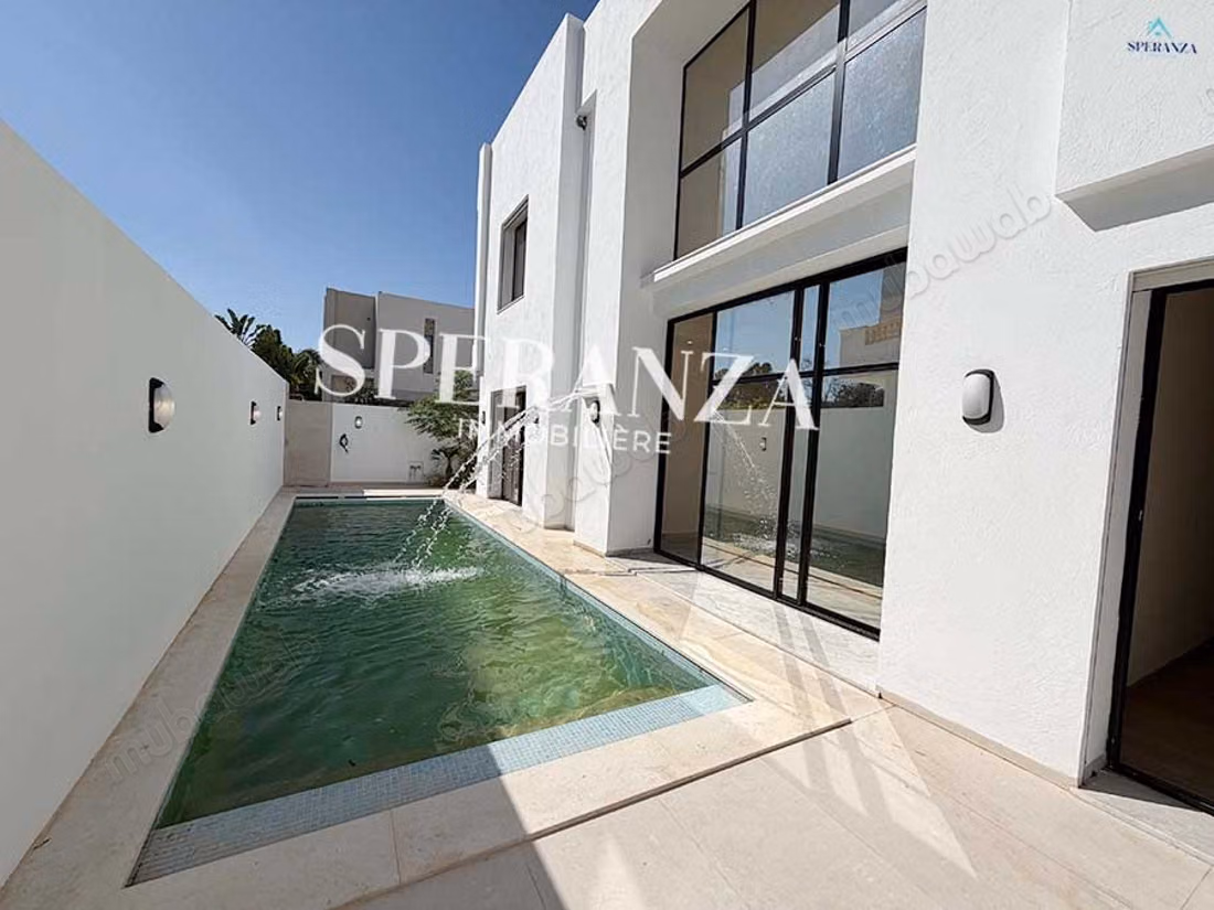 Vendita villa Lylou S4