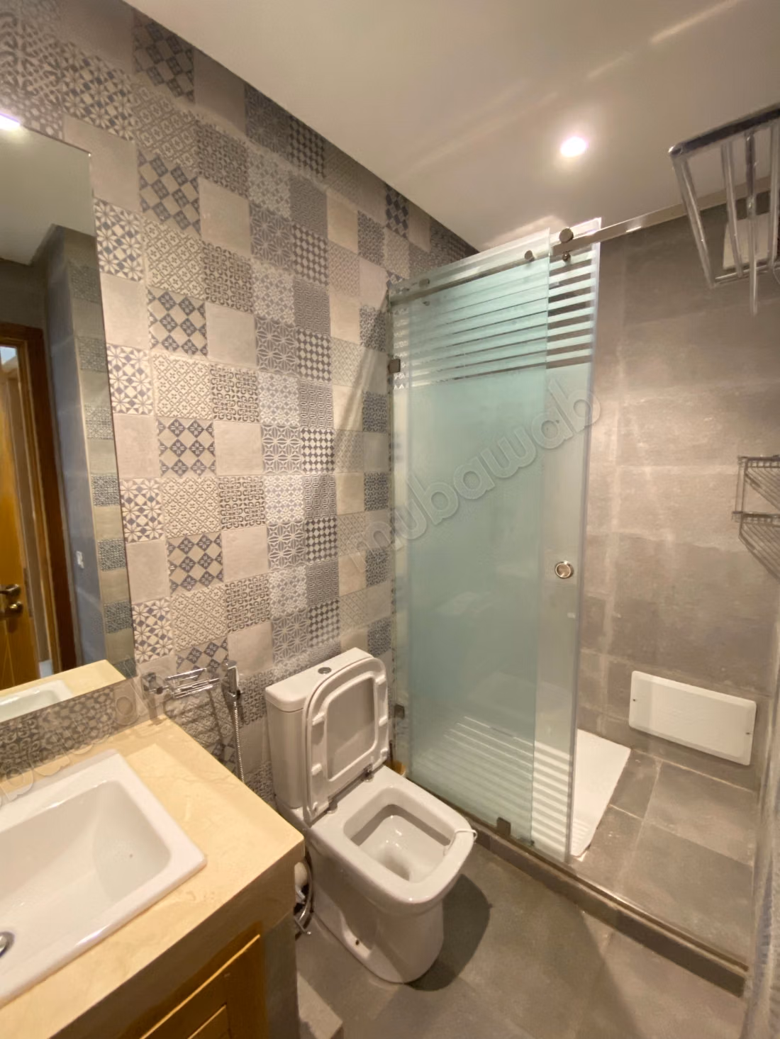 Superbo appartamento al piano terra in affitto – Hay Riad