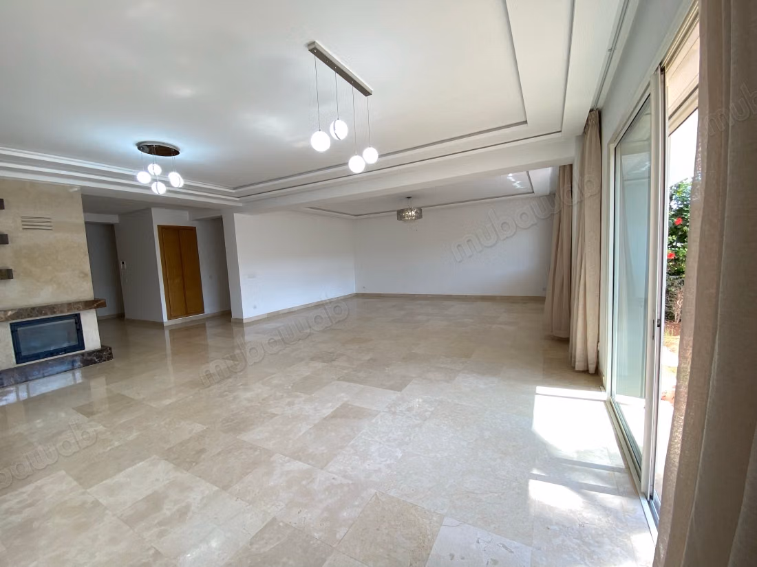 Superbo appartamento al piano terra in affitto – Hay Riad