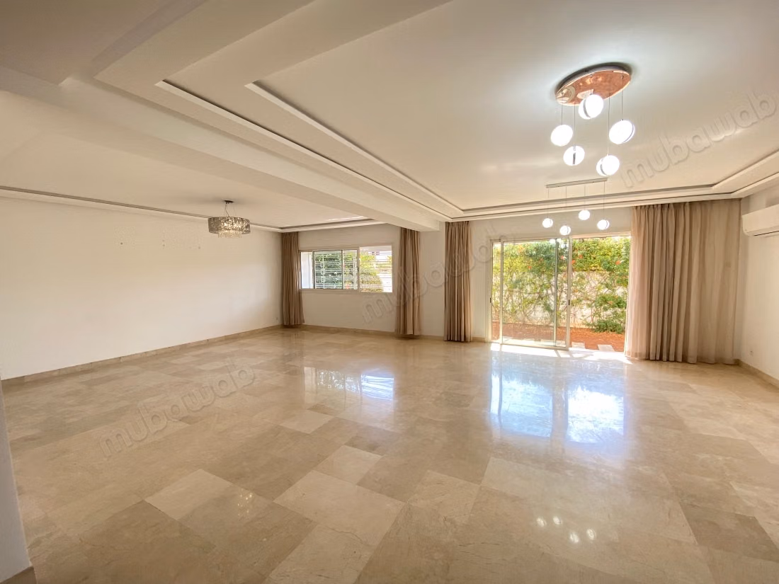 Superbo appartamento al piano terra in affitto – Hay Riad