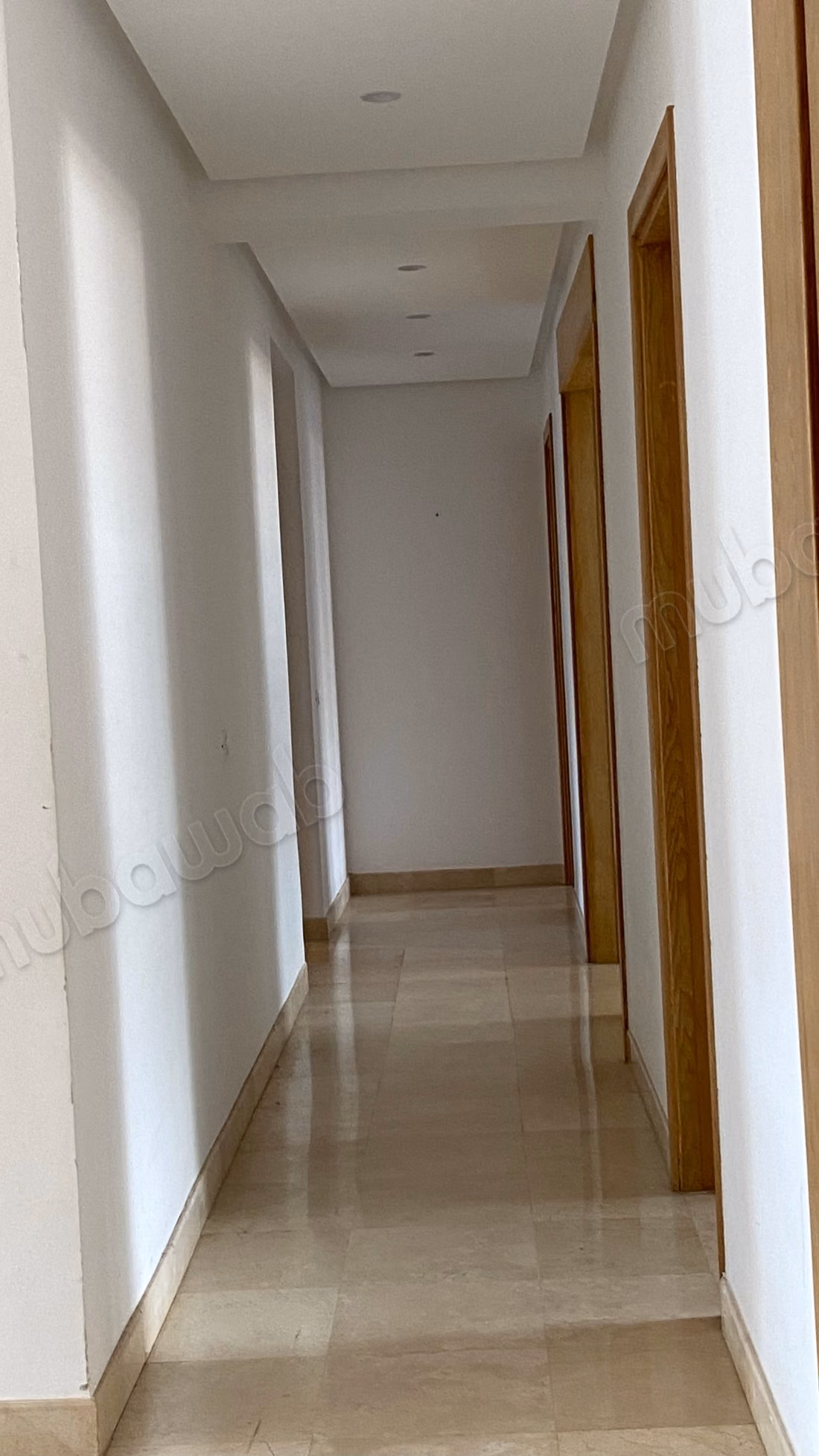 Superbo appartamento al piano terra in affitto – Hay Riad
