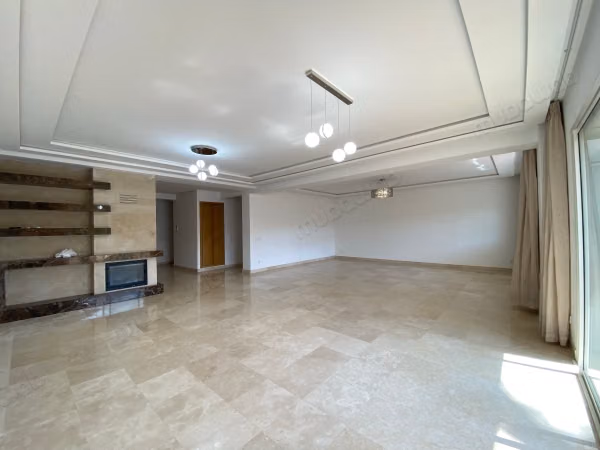 Superbe appartement en rez de jardin à louer – Hay Riad