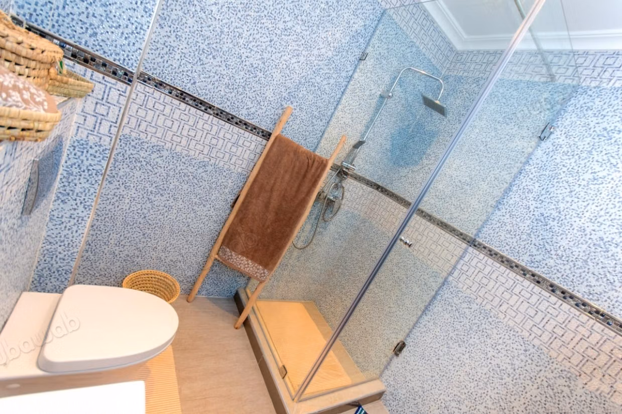 Maison individuelle de 800 m², targa à louer
