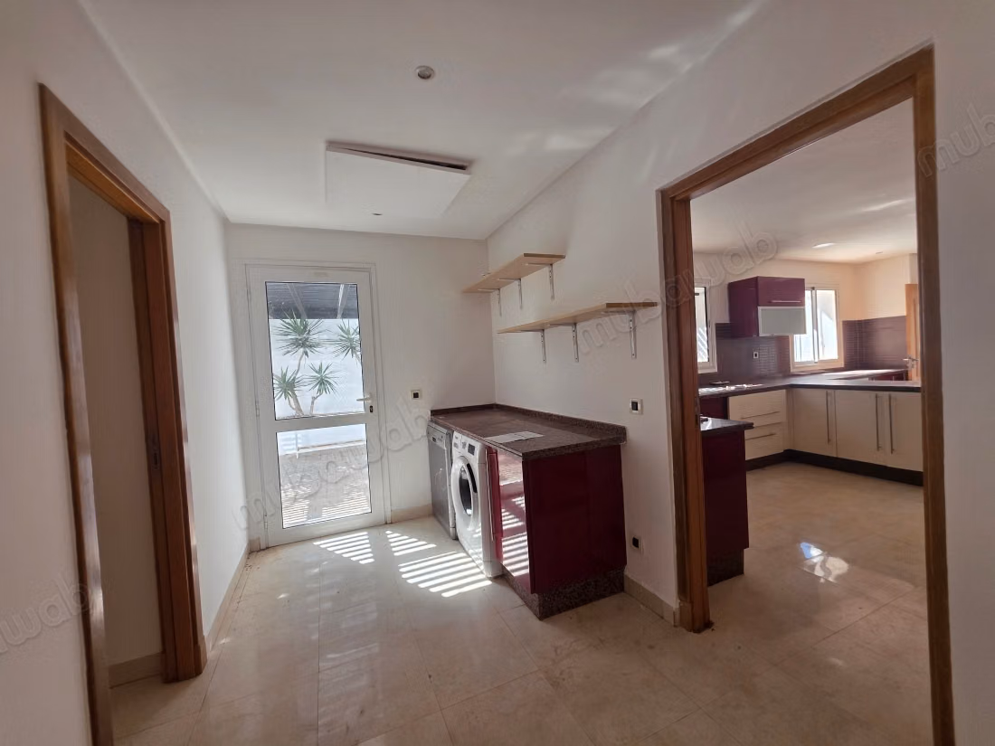 Beautiful villa with pool in closed residence Darb