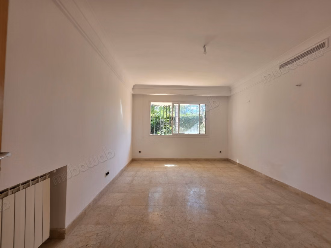 Beautiful villa with pool in closed residence Darb