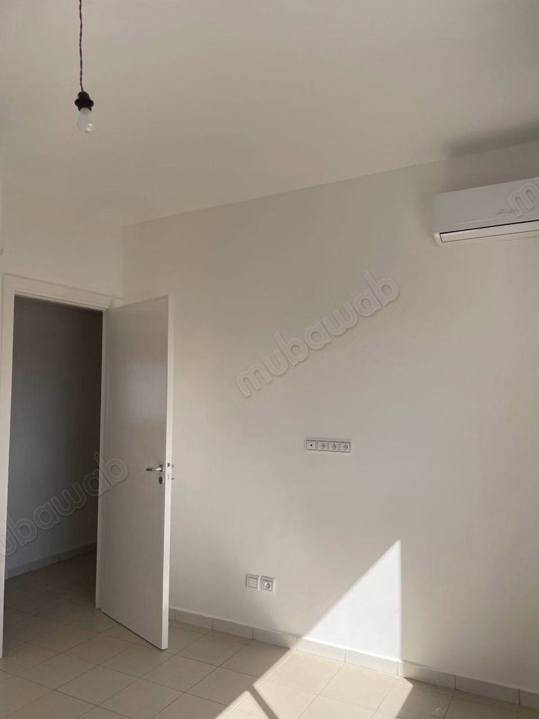 Superbo appartamento in affitto a Riyad. 3 grandi stanze. Terrazza e ascensore