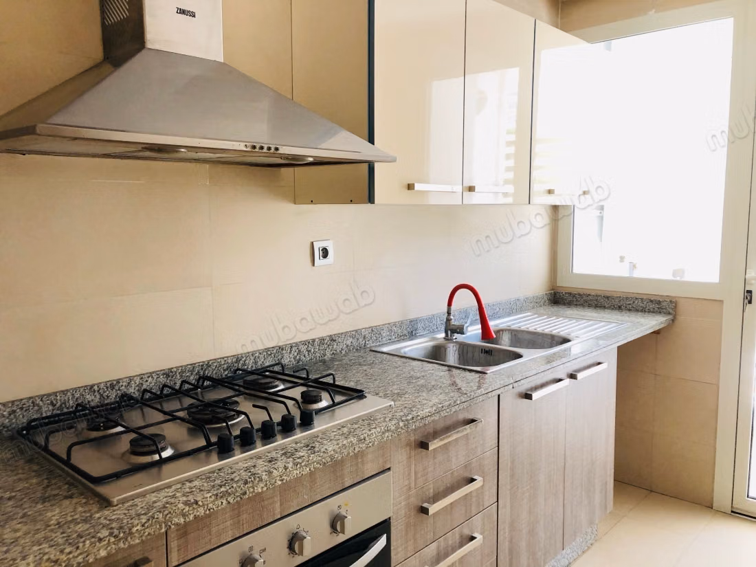 Magnifique rez de jardin plein Sud – 105 m² 
80 m² de jardin titré