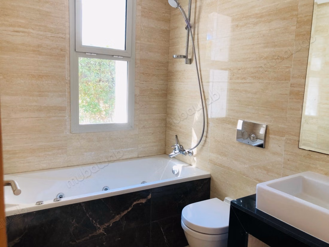 Magnifique rez de jardin plein Sud – 105 m² 
80 m² de jardin titré