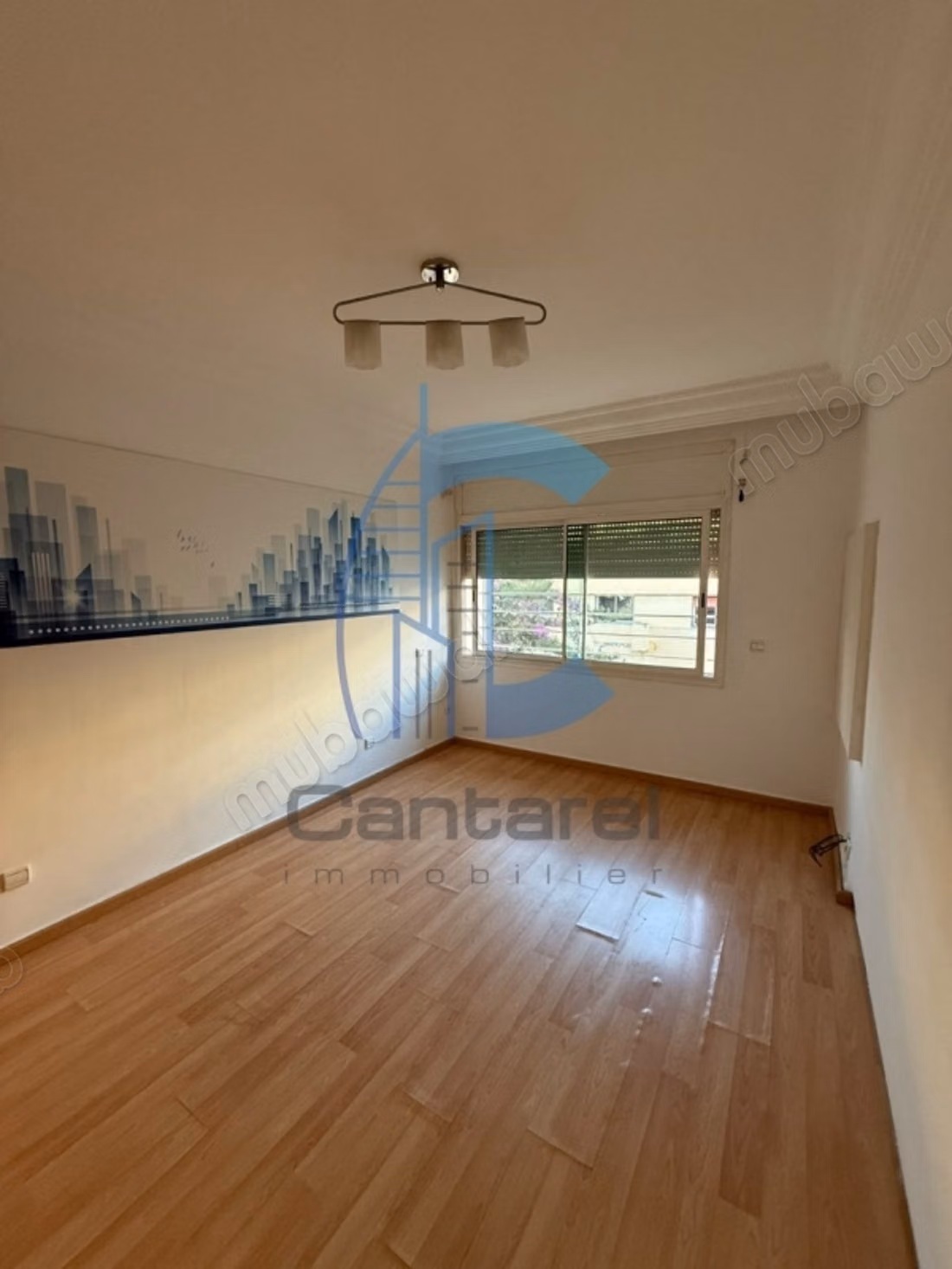 À louer – bel appartement vide à racine