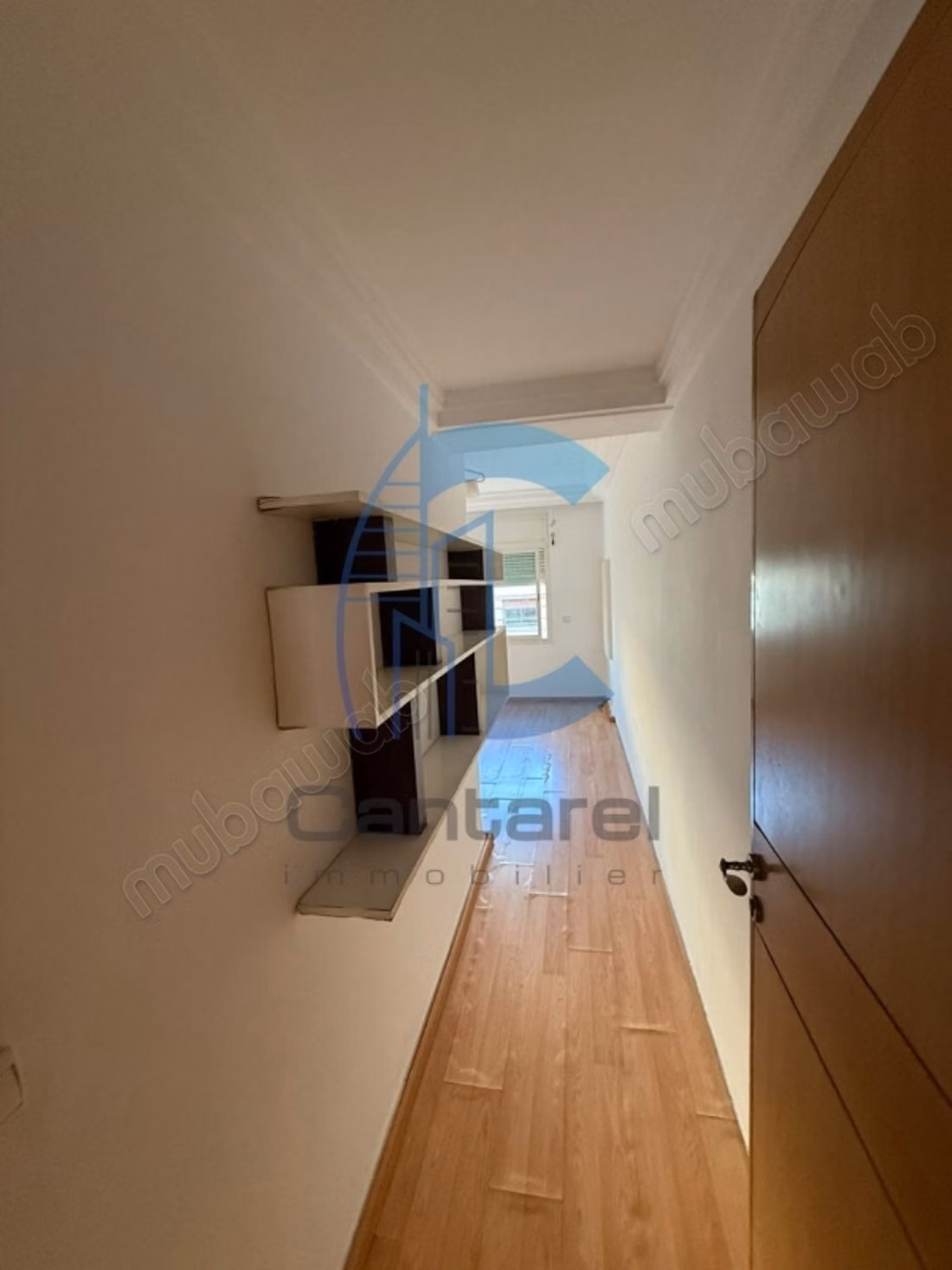 À louer – bel appartement vide à racine