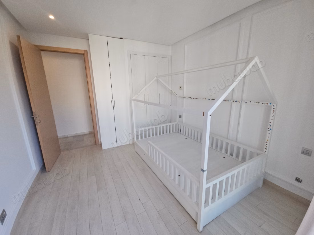 Très Bel Appartement Meublé 3 Chambres à Hay Riad