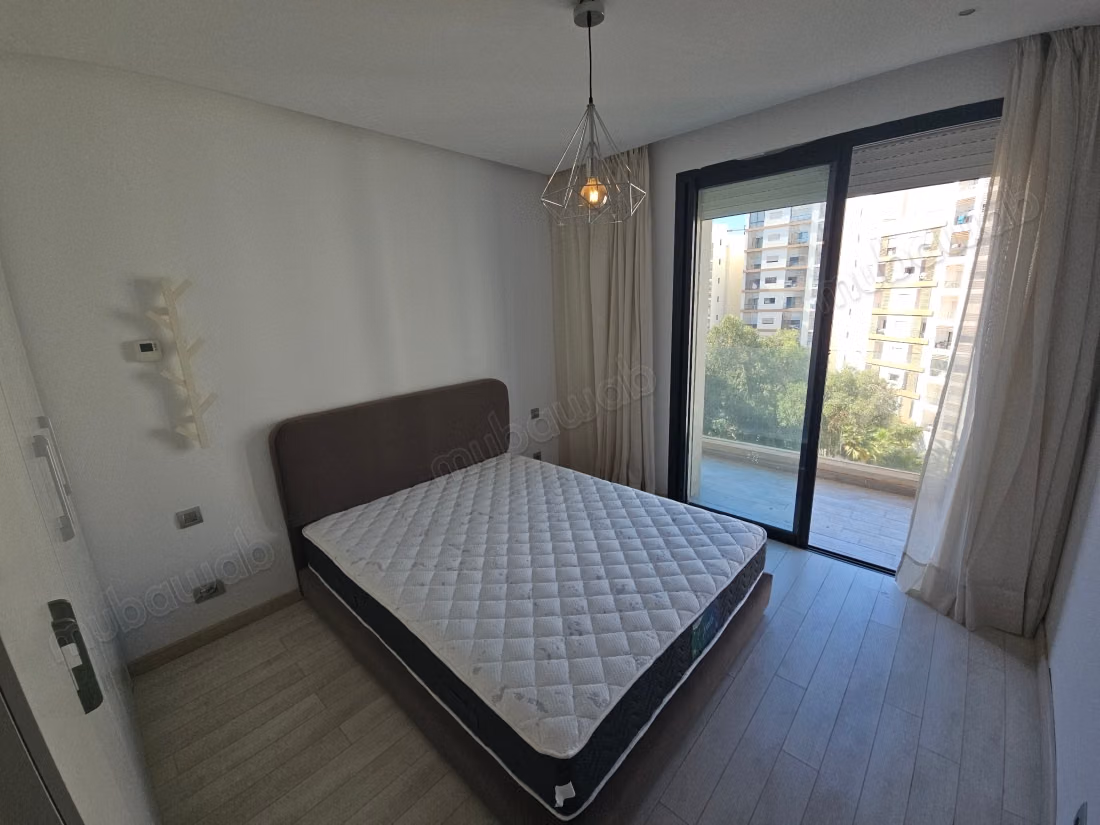Très Bel Appartement Meublé 3 Chambres à Hay Riad