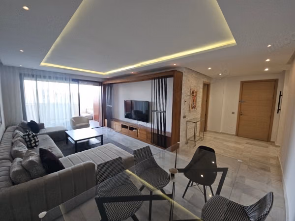 Très Bel Appartement Meublé 3 Chambres à Hay Riad