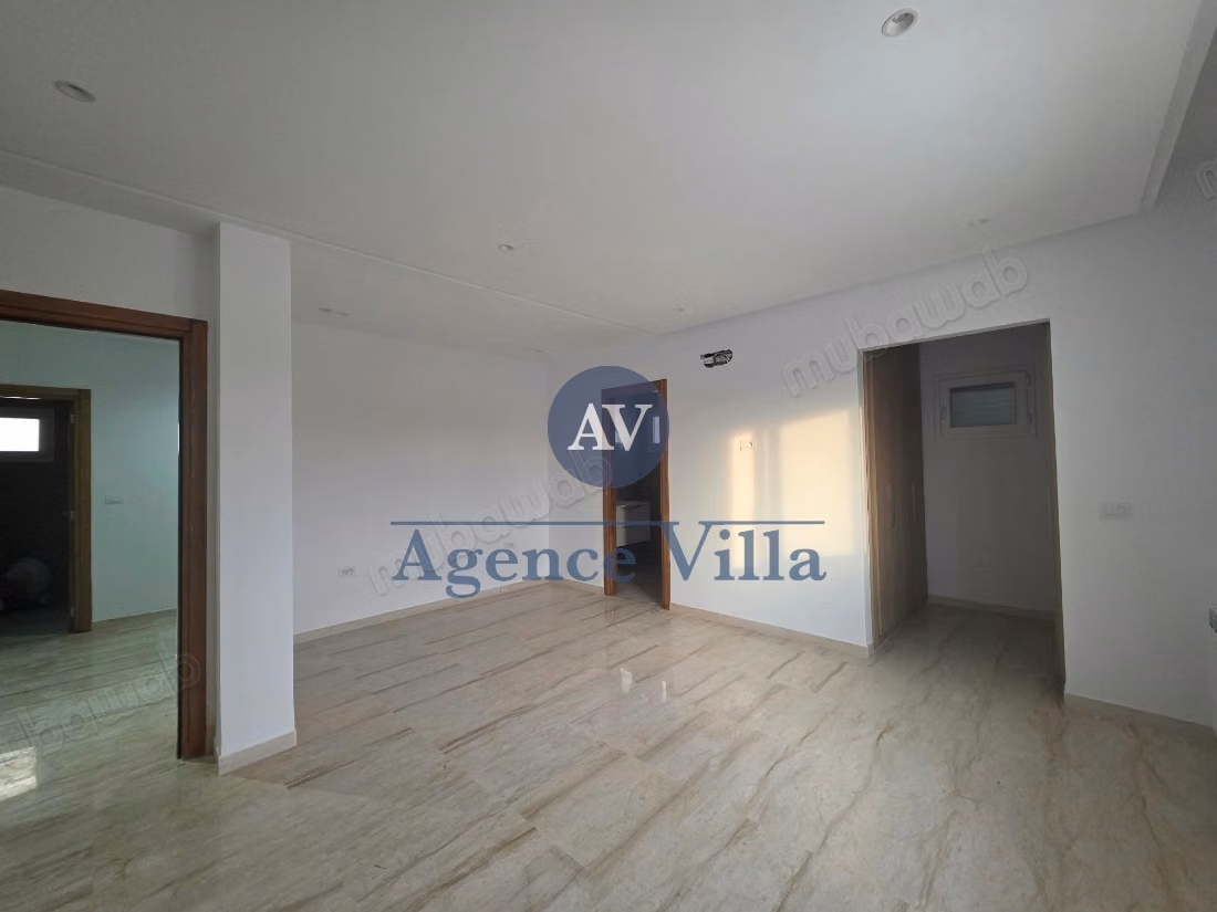 A vendre une villa neuve à Carthage