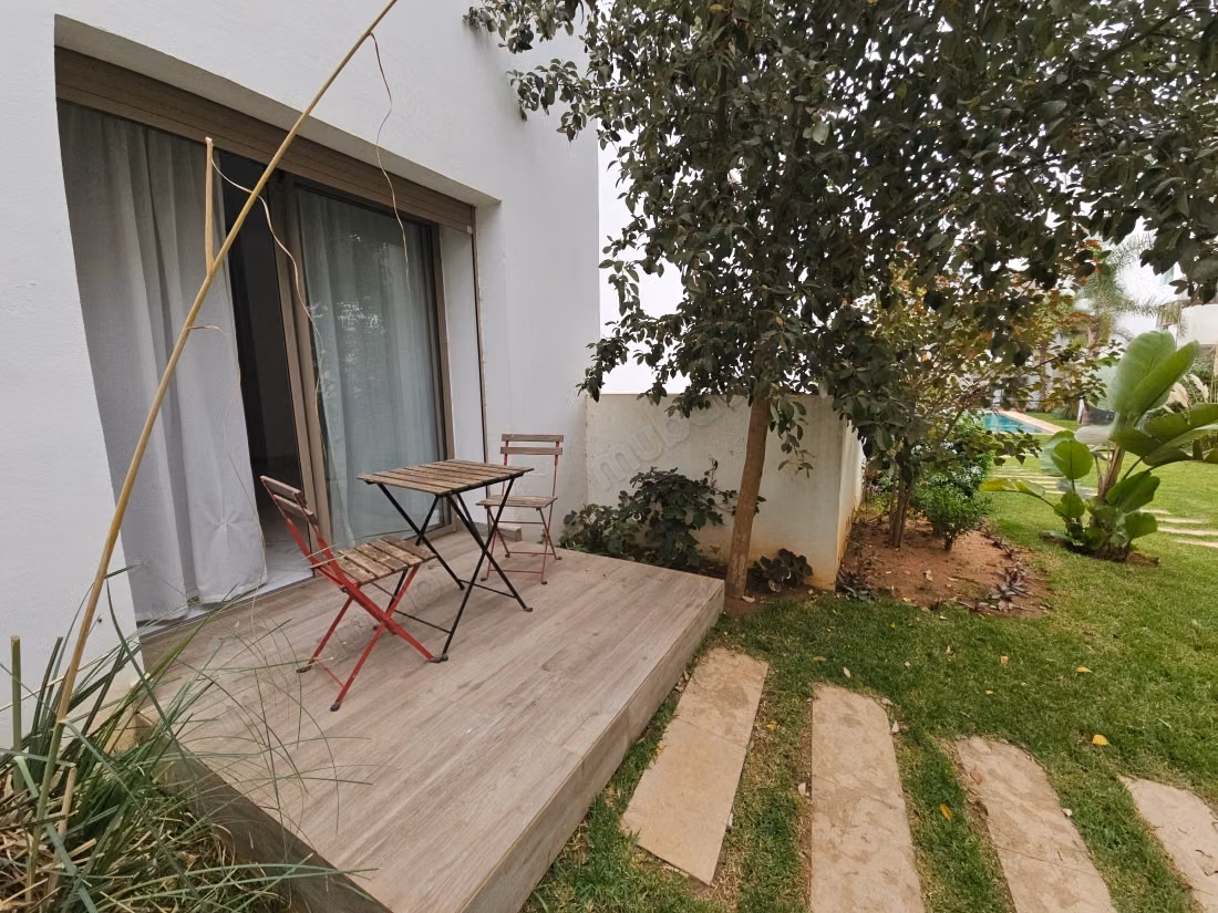 Très Bel Appartement Meublé 3 Chambres à Harhoura