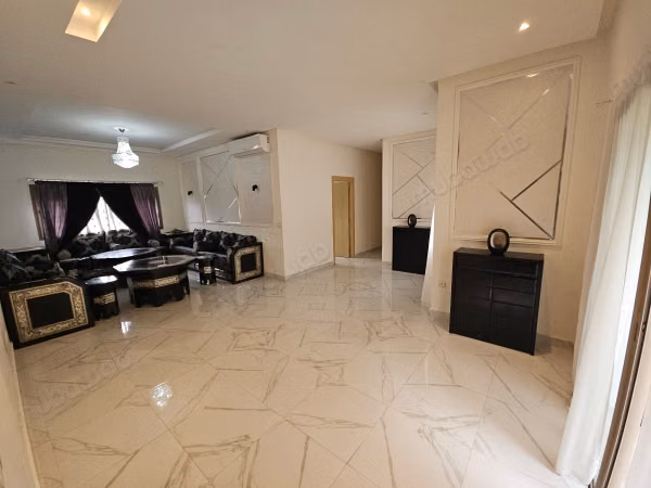 Très Bel Appartement Meublé 3 Chambres à Harhoura
