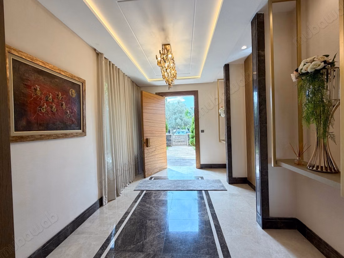 Exceptional furnished villa for sale in VILLE VERTE