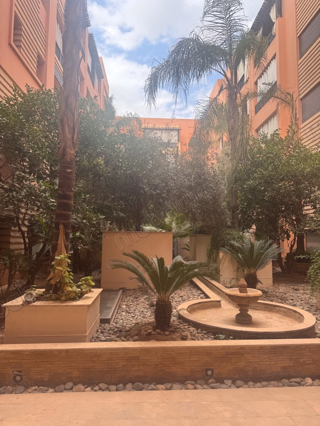 Apartment for sale in Gueliz. 3 large rooms. Furnished