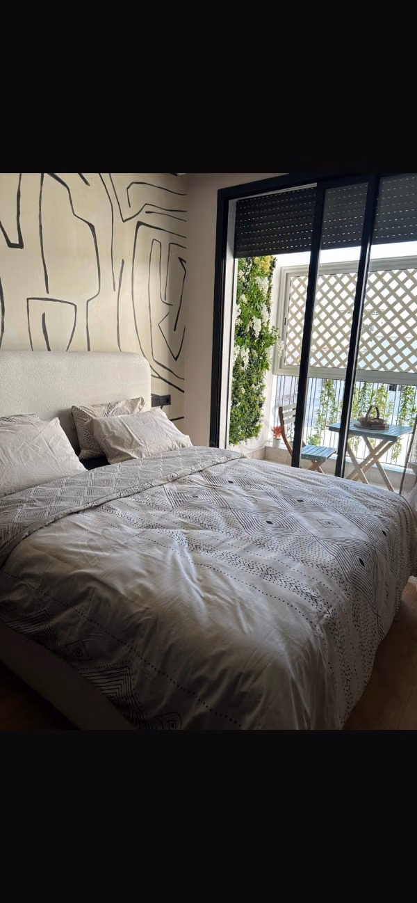Superb studio for rent in Franceville for a long duration