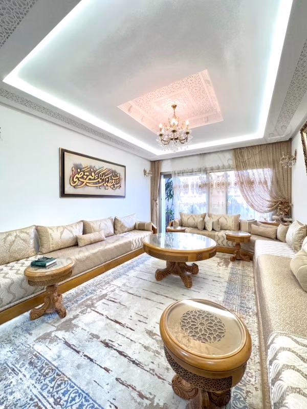 Apartment for sale in the city center 160m², on Fes Street