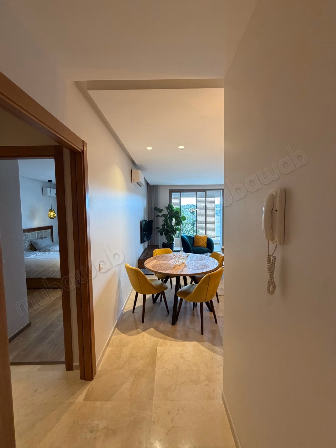 Très bel appartement en location à Le Domaine D'Anfa.
Superficie 70 m².
Meublé
