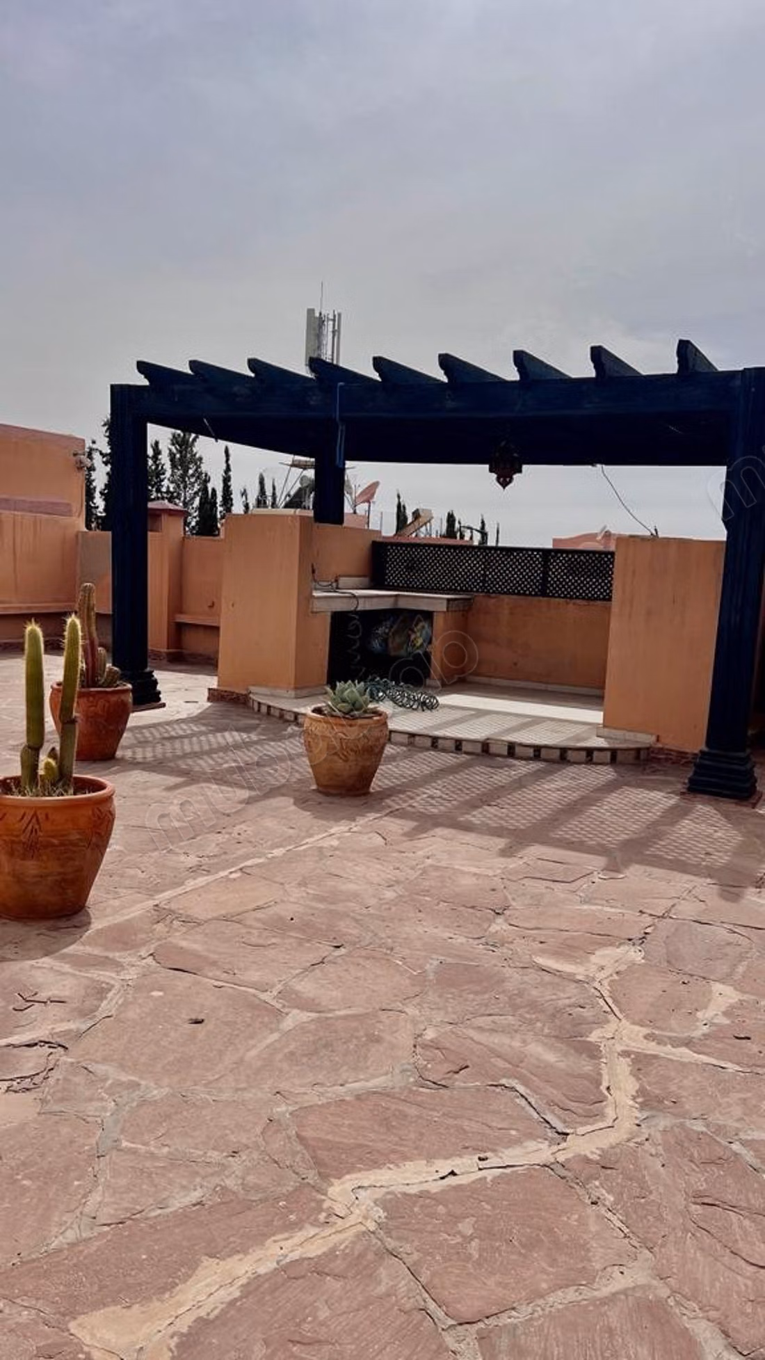 Villa de style traditionnel sobre avec Hammam