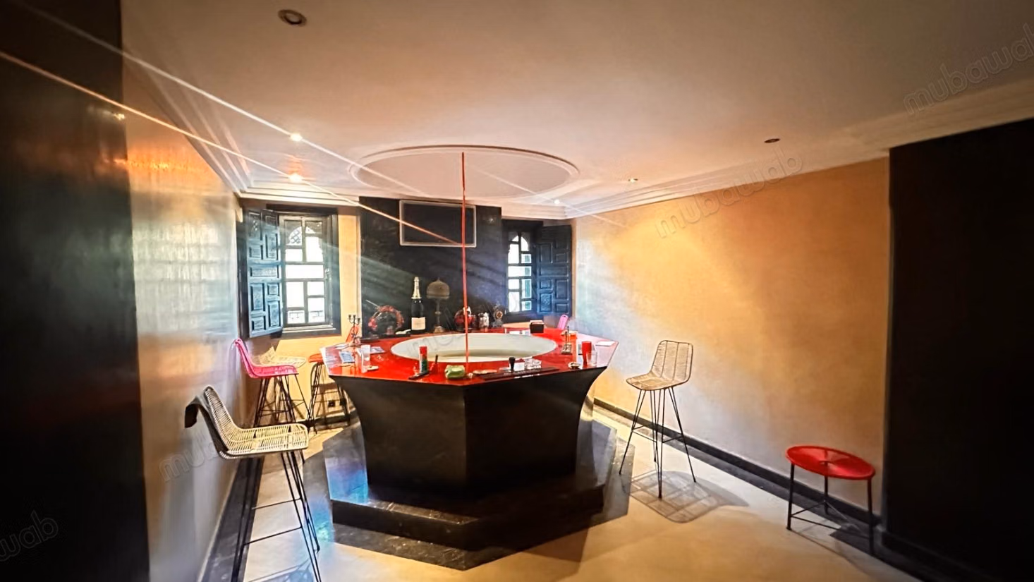 Villa van eenvoudig traditioneel ontwerp met Hammam