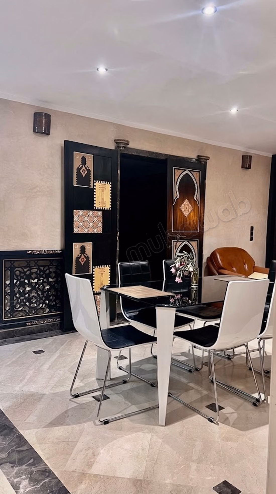 Villa van eenvoudig traditioneel ontwerp met Hammam