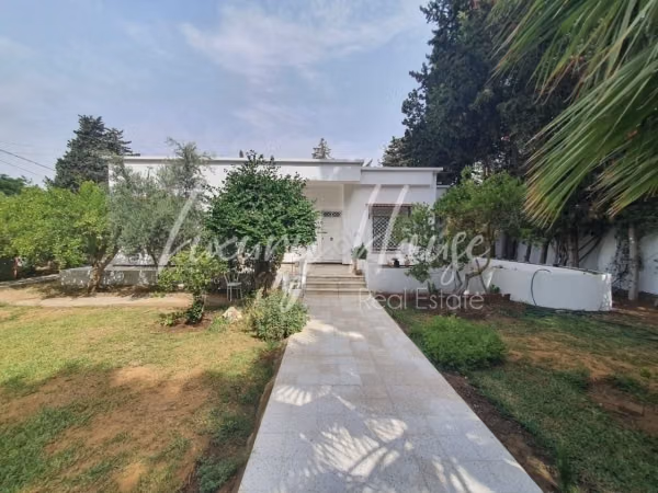 Villa S4 Meublé avec un grand jardin à Chotrana