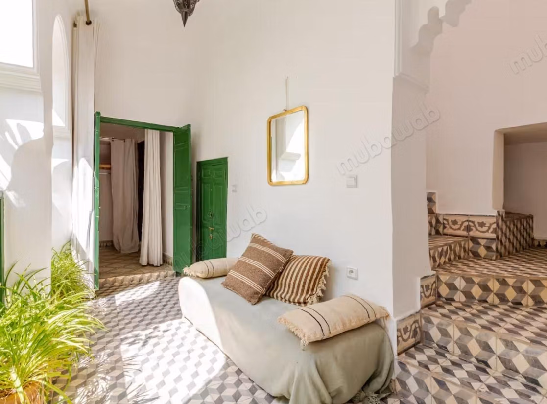 Superb Riad in Riad Laarous