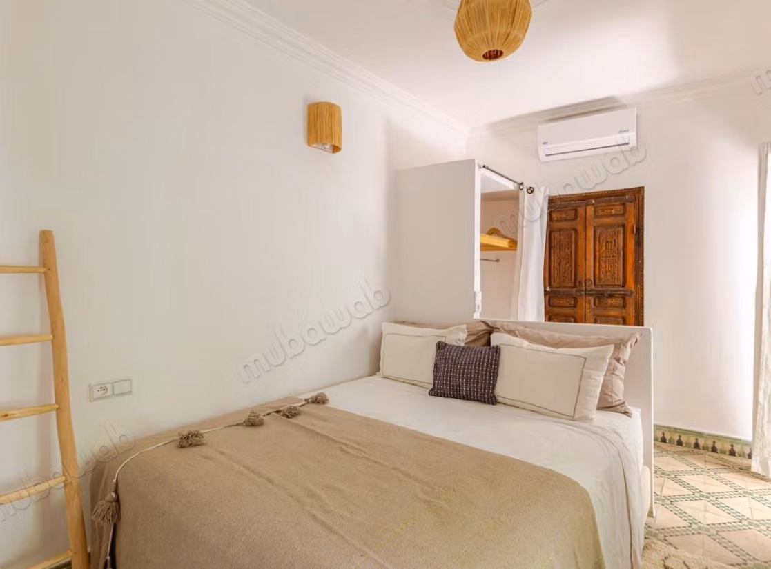 Superb Riad in Riad Laarous