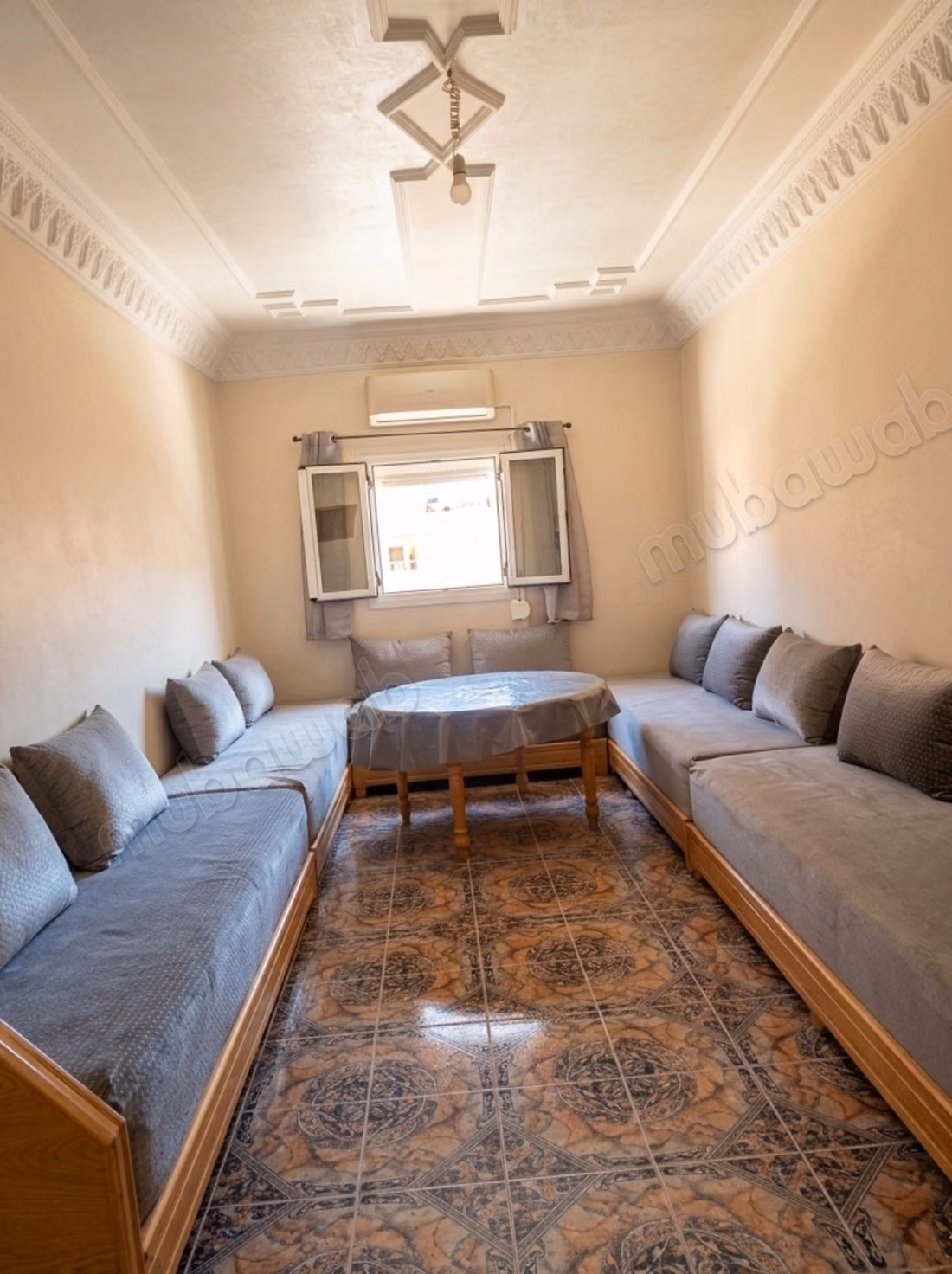 Very beautiful house for sale in Lazari. Beautiful rooms. Furnished