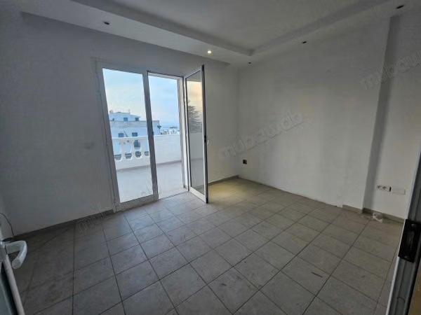 Bureau fonctionnel cœur de La Marsa