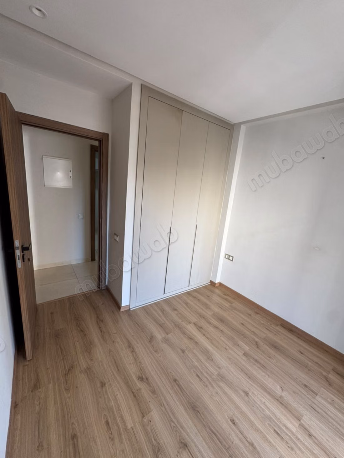 Location Appartement vide avec parking