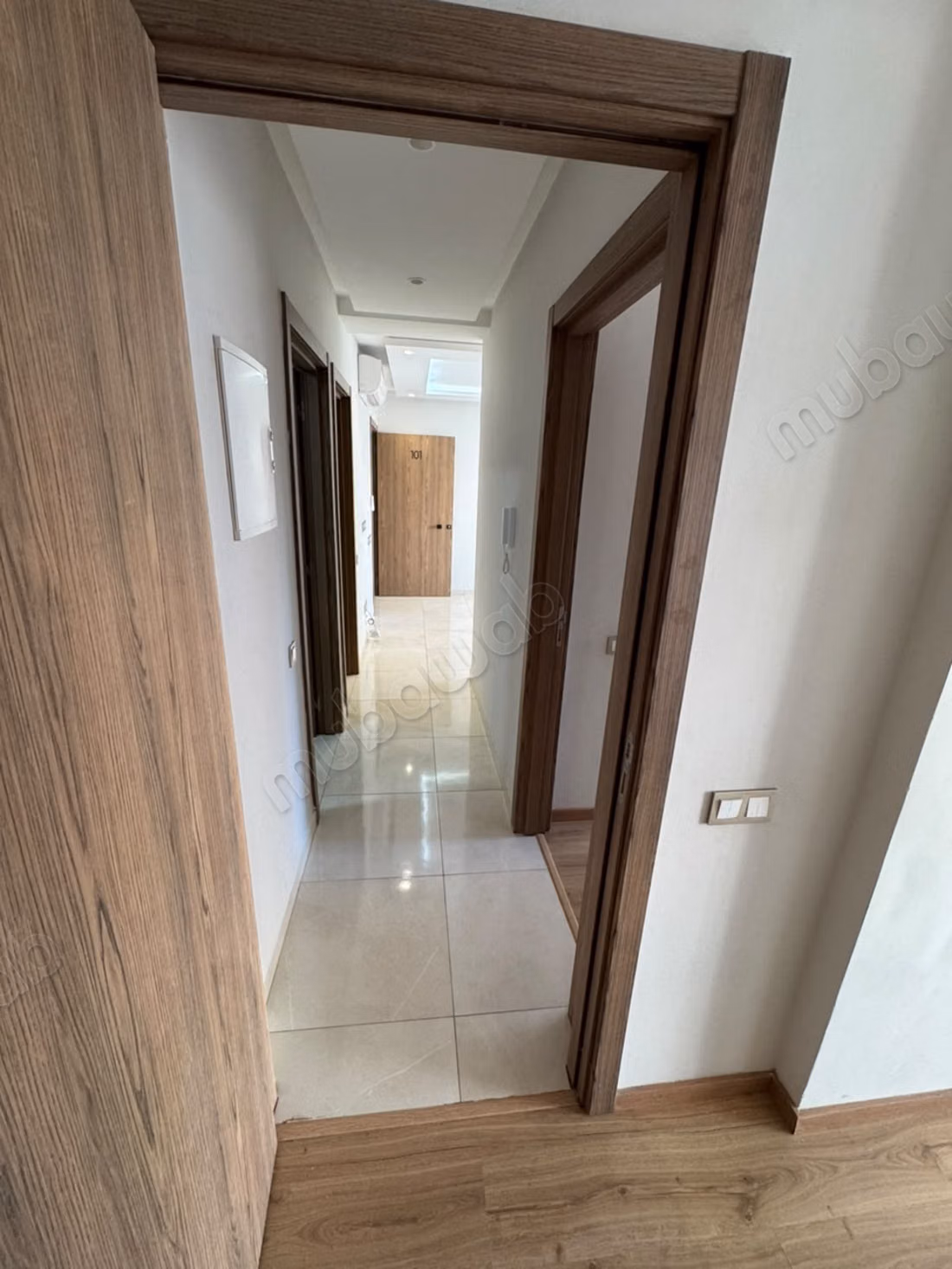 Location Appartement vide avec parking