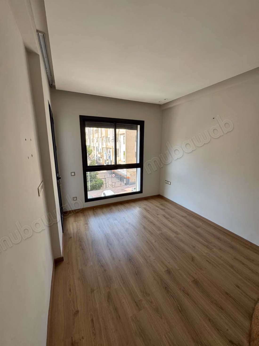 Location Appartement vide avec parking