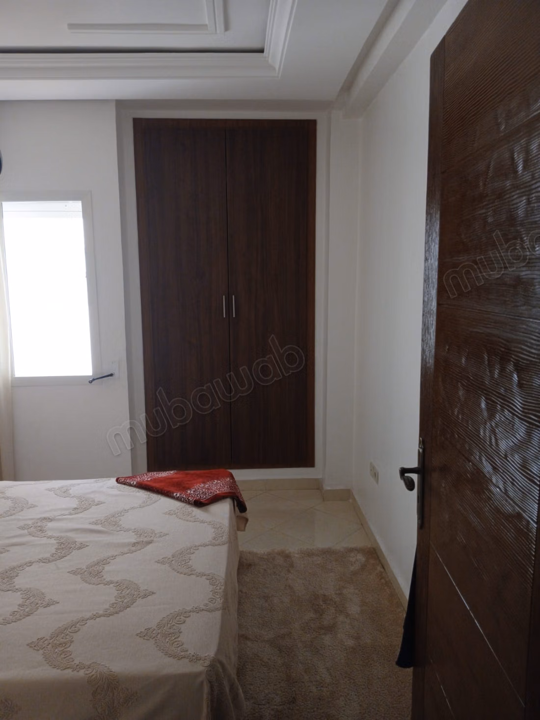 Appartement moderne à vendre au deuxième étage à Al-Awama